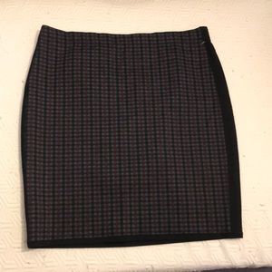 Max studio skirt